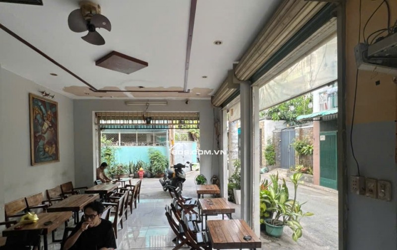 Bán Nhà 3 mặt thoáng Kinh doanh, Phường 7, Tân Bình, 65m2, 2 Tầng, 3PN. Giá Chỉ 5.5 tỷ TL